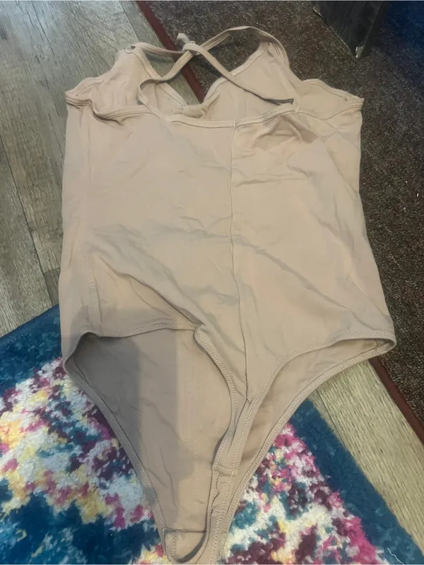 Everlane beige bodysuit M - Image 6