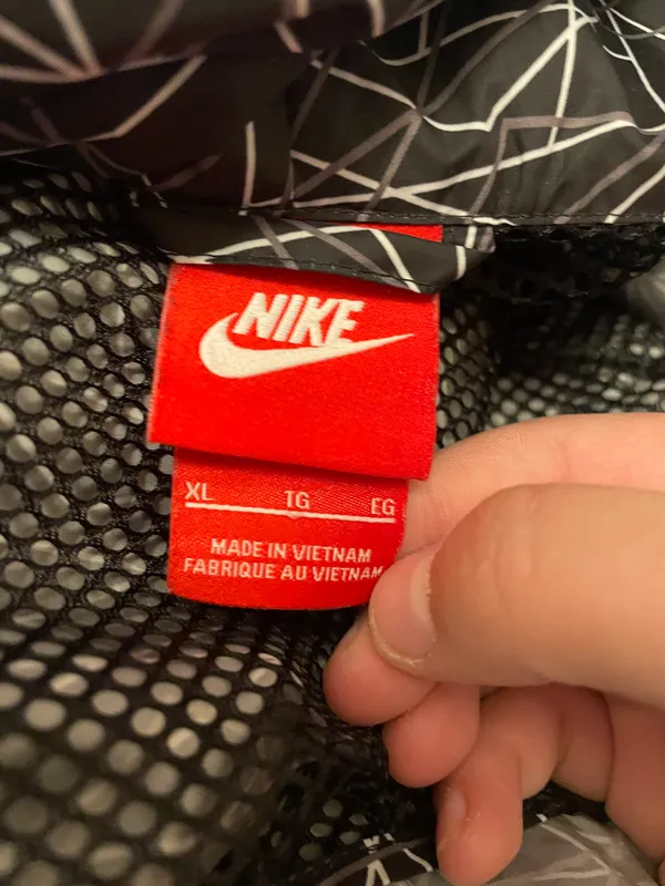 Nike Windbreaker Zip-Up - Image 4