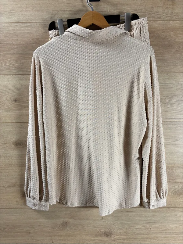 EKOUAER Beige Dot-Textured Button-Front Lounge Set NWT Large - Image 8