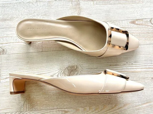 Ann Taylor Tortoiseshell Buckle Patent Leather Mule Kitten Heel Pumps | Nude 8.5 - Image 7