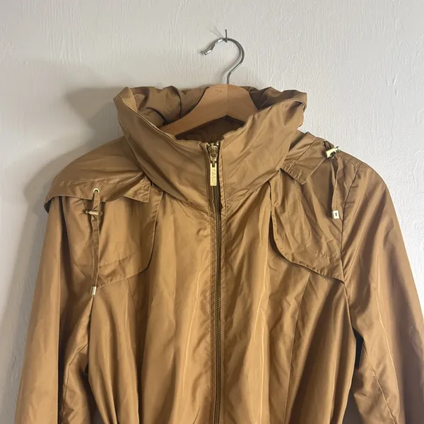 Cole Haan Women's Tan Trench Rain Coat Classic Hooded Medium - Image 2