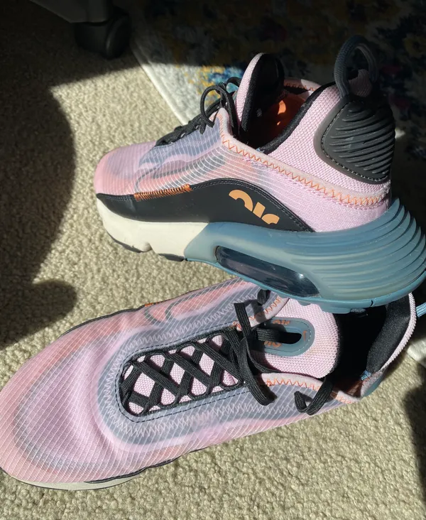 Nike Air Max 2090 Women’s Light Arctic Pink - Image 3