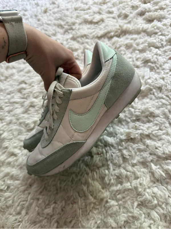 Nike Women's Low-Profile Daybreak Sneakers in Mint Green and White - Image 3