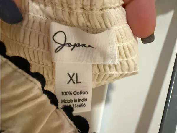 Japna Cream Dress with Black Scalloped Trim - Image 3