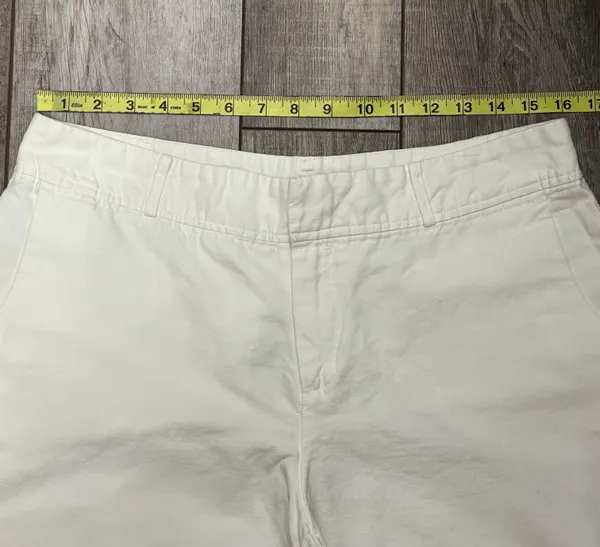 Merona White Capri Pants Size 12 - Image 4
