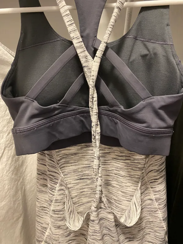Lululemon Tank Built-In Sports Bra - Image 3