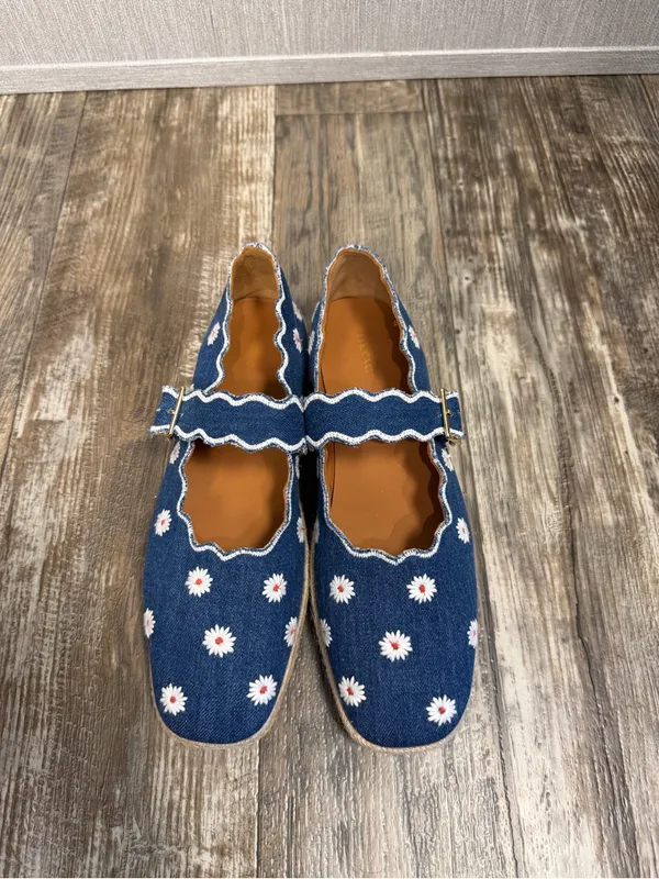Maeve Denim Daisy Espadrille Mary Janes - Blue & White Size 8-9 - Image 16