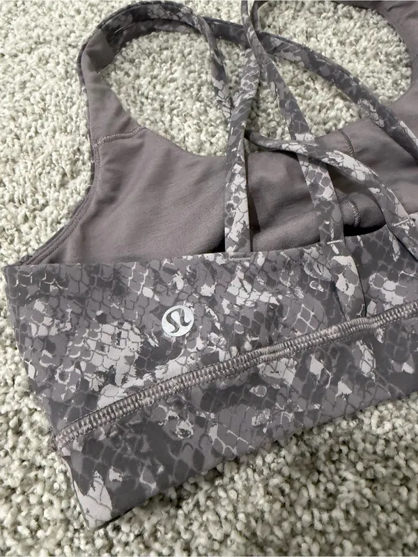 Lululemon sports bra - Image 2