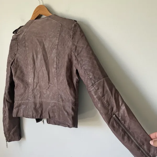 J2 by JouJou Vintage y2k 2000's Moto Jacket Brown Cropped Faux Leather Size XS - Image 4