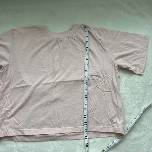 Hollister Boyfriend tee‎ size small - Image 4