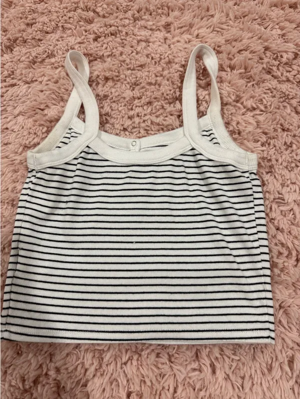 No boundaries Tank Top - Image 3