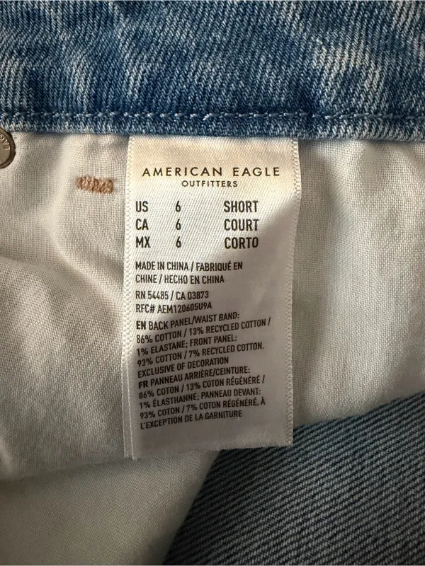 American Eagle Blue Ripped Jeans - Image 3
