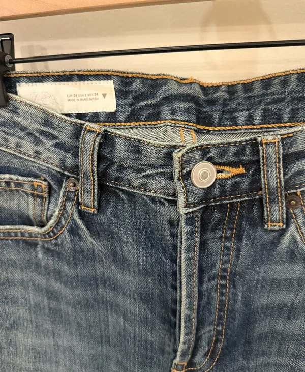 Zara Jeans - Image 2
