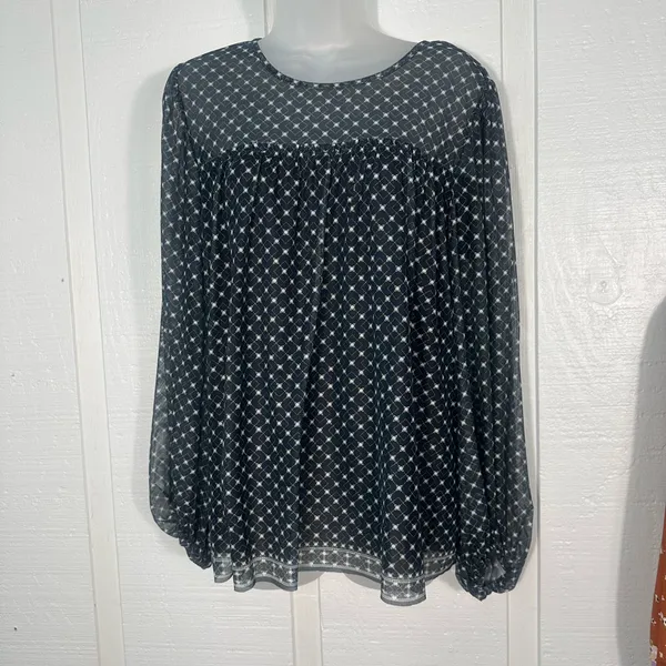 Max Studio Black Floral Sheer Long Sleeve Top Size Large EUC - Image 2