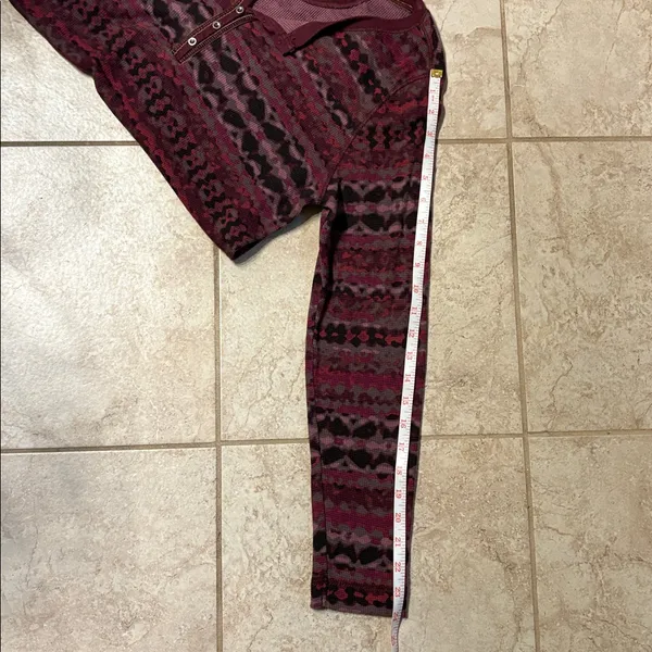 Eddie Bauer Women’s Boho Maroon Quilted Top Western SZ L - Image 9