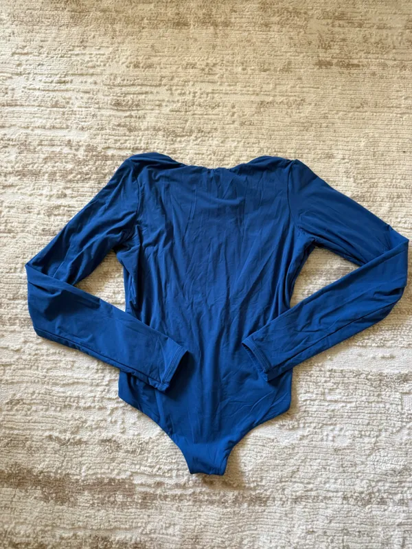 SKIMS Fits Everybody Long Sleeve Low Back Bodysuit - Image 2