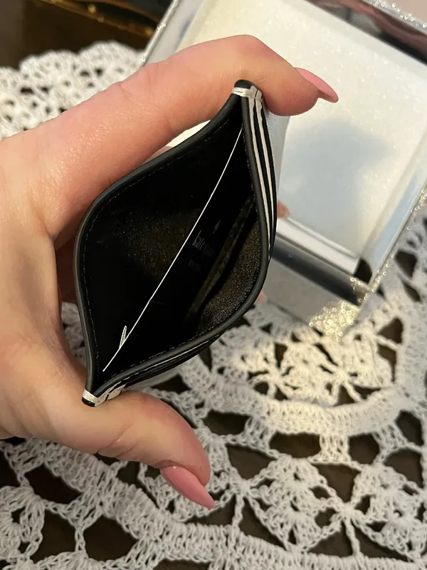 Kate Spade NWT Grey and White Card Holder - Image 6
