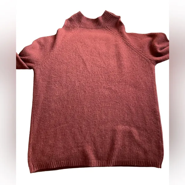 NAKEDCASHMERE Cold Shoulder Rust Brown Cashmere Sweater - Size Small - Image 8