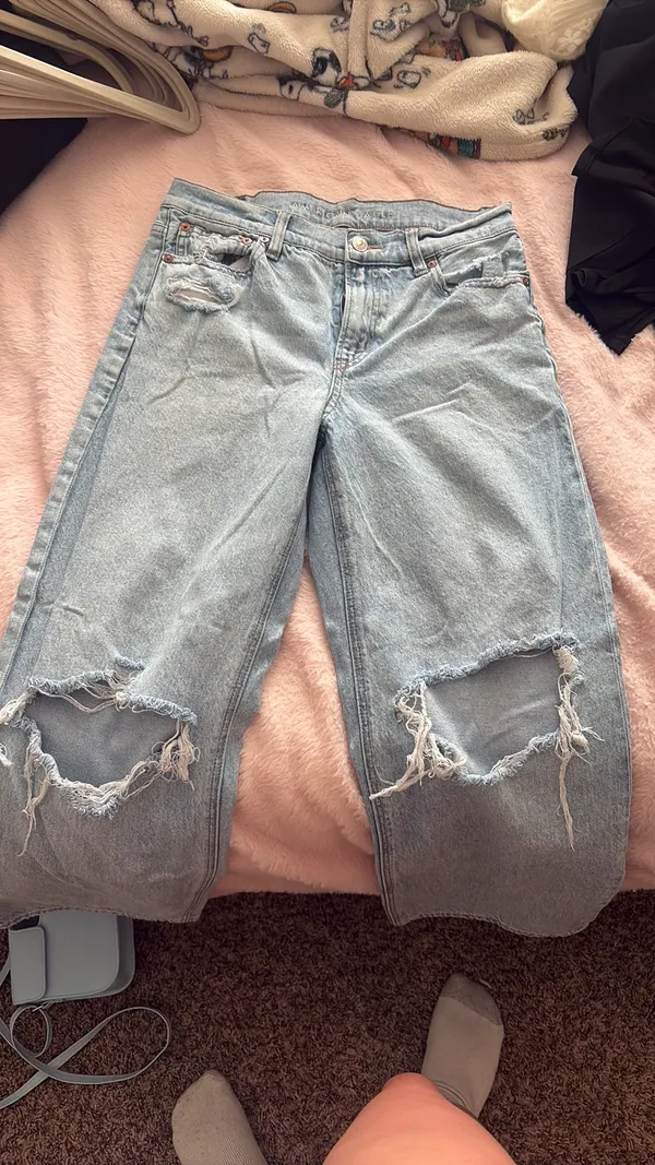 American Eagle Jeans Strigid Ripped - Image 2