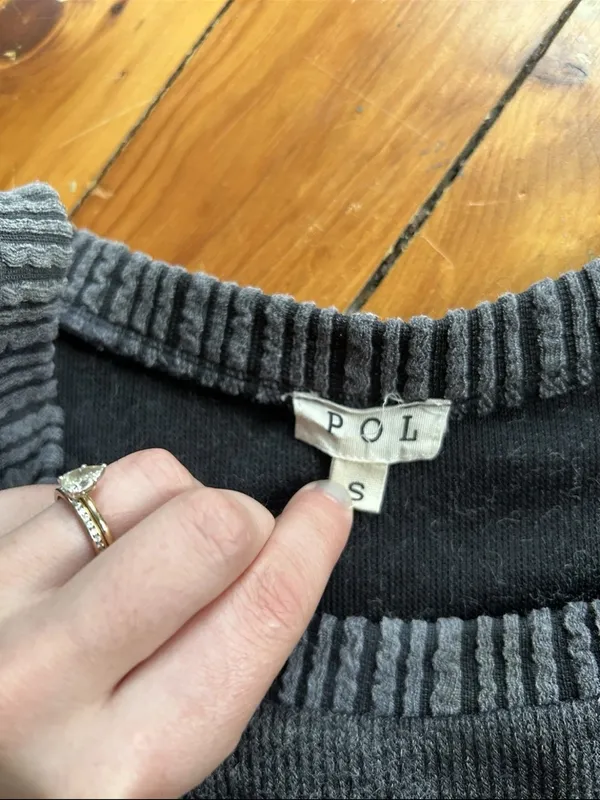 NWT pol tasteful discovery charcoal sweater small cotton - Image 5