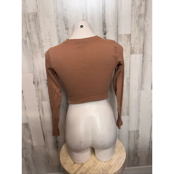 Bozzolo Brown Long Sleeve Ribbed Crop Top Women’s Size M - Image 5