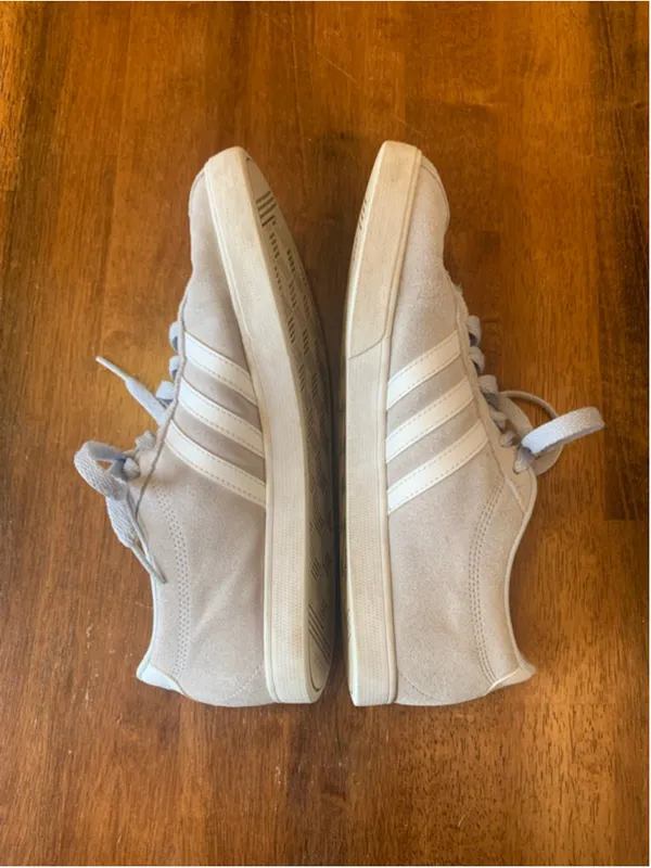 Adidas Sneakers 8.5 Grey White - Image 3