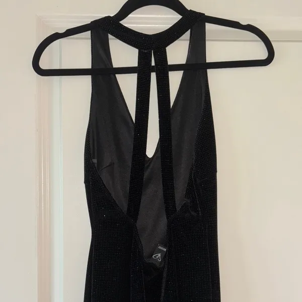 Elegant Black Open - Image 5