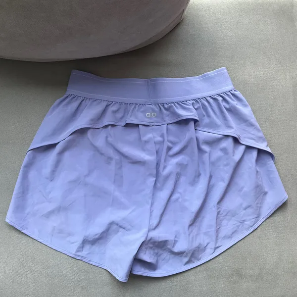 Alo Yoga Match Point Short Lilac Blue M - Image 6