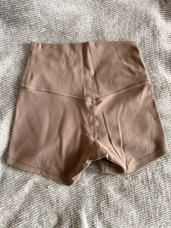 Lululemon Align High-Rise Short Taupe 4” Size 4 - Image 9