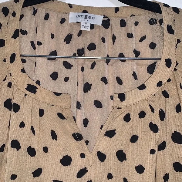 Umgee USA woman blouse size MEDIUM super cute - Image 3
