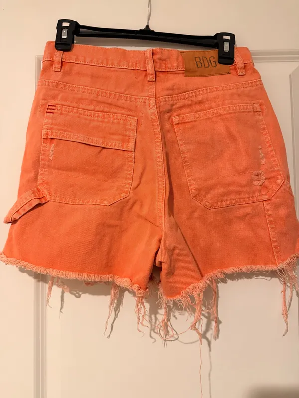 BDG Coral Distressed Cargo Shorts - Image 4