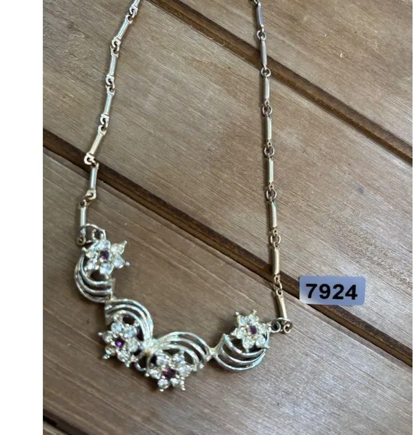 Vintage (unsigned Coro??) Gold-Tone Floral Crystal Necklace With Purple Accents - Image 8