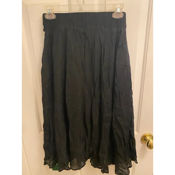 NWT Halara XS Black Side Slit Midi Skirt Elastic Waist Partially Lined Flared - Image 2