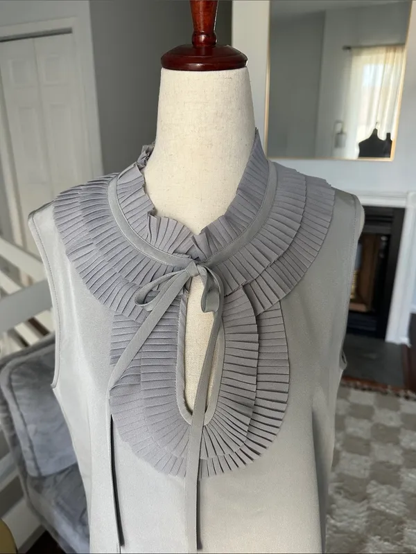 kate spade Pleated Ruffle Neck Sleeveless Top in Light Gray - Image 5