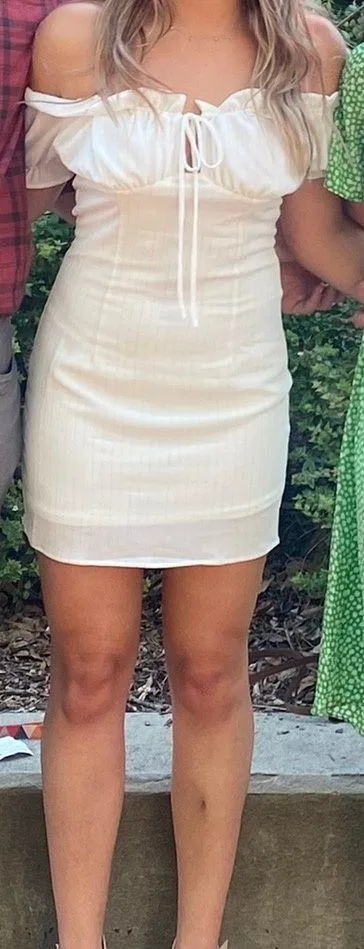 Mallory Puff Sleeve Dress In White Pinstripes - Image 5