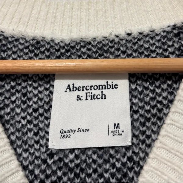 Abercrombie & Fitch Checkered Sweater Size Medium Black White Oversized - Image 3