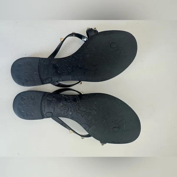 Valentino Garavani ROCKSTUD RUBBER SLIPPER 38 - Image 10