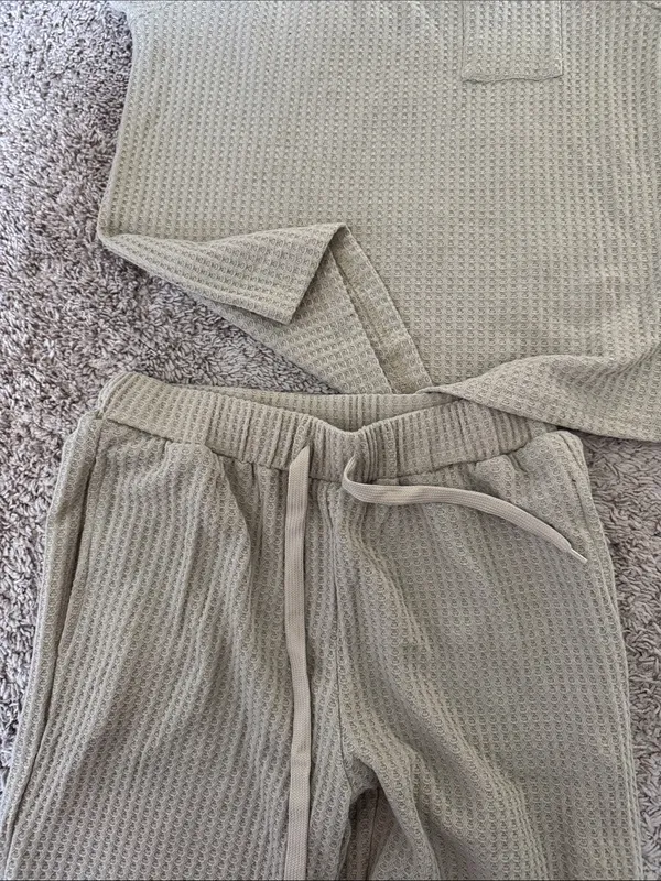 Waffle-Knit Women's Pajama Set — Short Sleeve Top & Drawstring Pants / D27 - Image 2