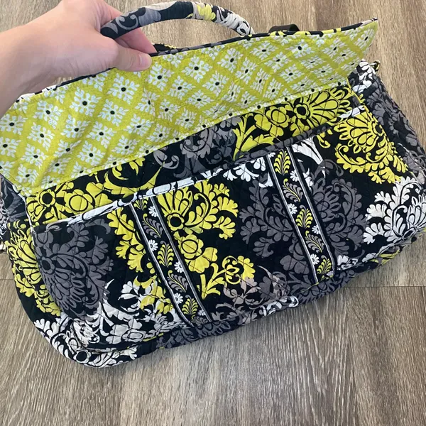 Vera Bradley Black/Yellow Duffel Bag - Image 4