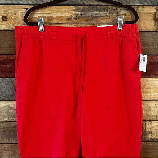 Old Navy Coral Crops‎ Size 12 - Image 4