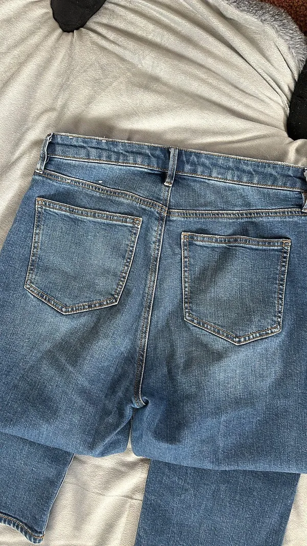 Ann Taylor Jeans - Image 4