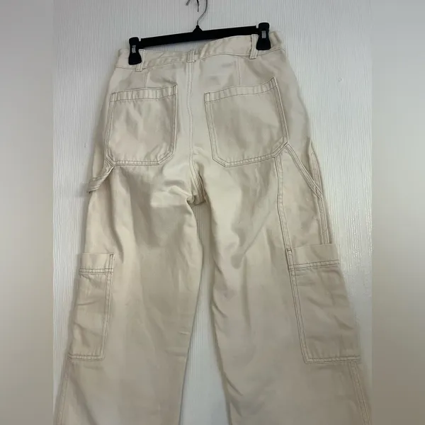 H&M Women's Cream Wide Leg Jeans - Image 8