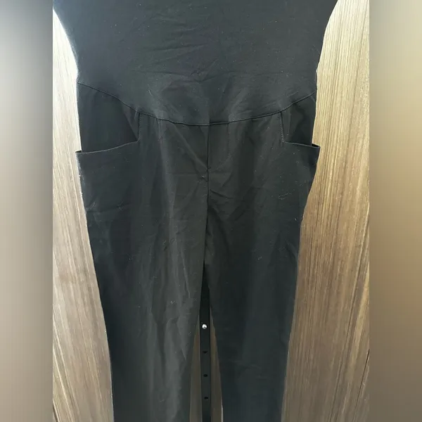 Liz Lange maternity size 2 black pants - Image 2