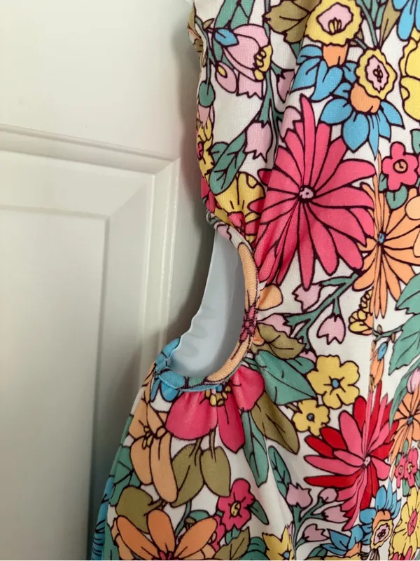 NWT Le Lis Collection Floral Cutout Bodycon Mini Dress Size L - Image 2
