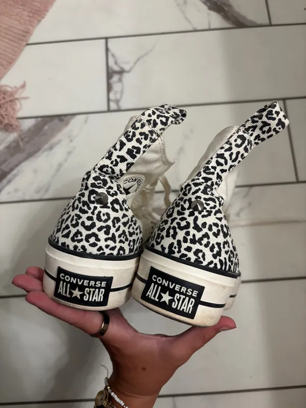 High-Top Converse - Image 2