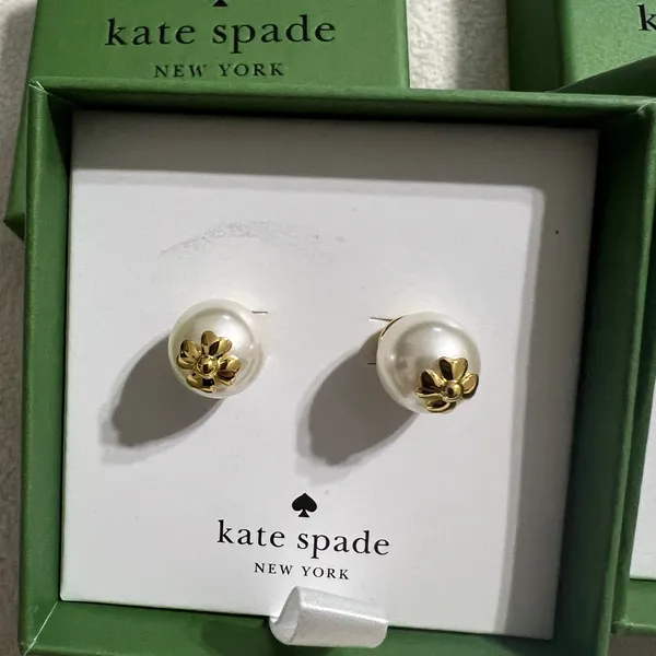 Kate Spade Gold and White Earrings and Necklace Set - Image 3