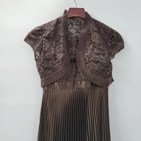 Badgley Mischka Evening Gown Dress Size 8 Brown Pleated Empire Waist Lace Bodice - Image 16