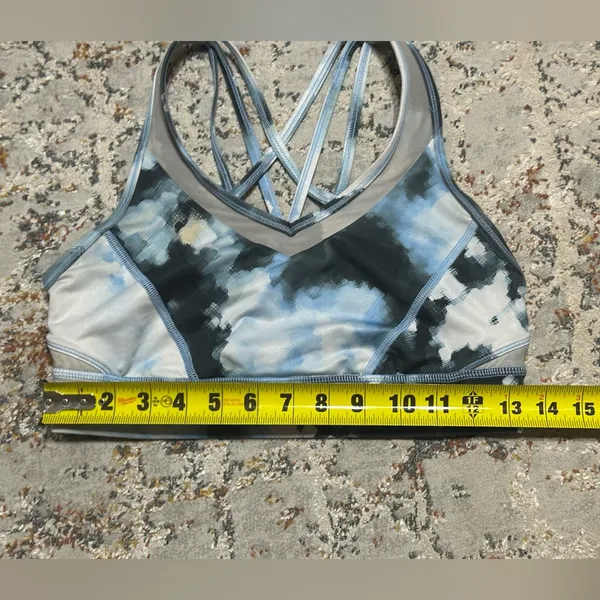 LULULEMON sports bra size 8 - Image 5