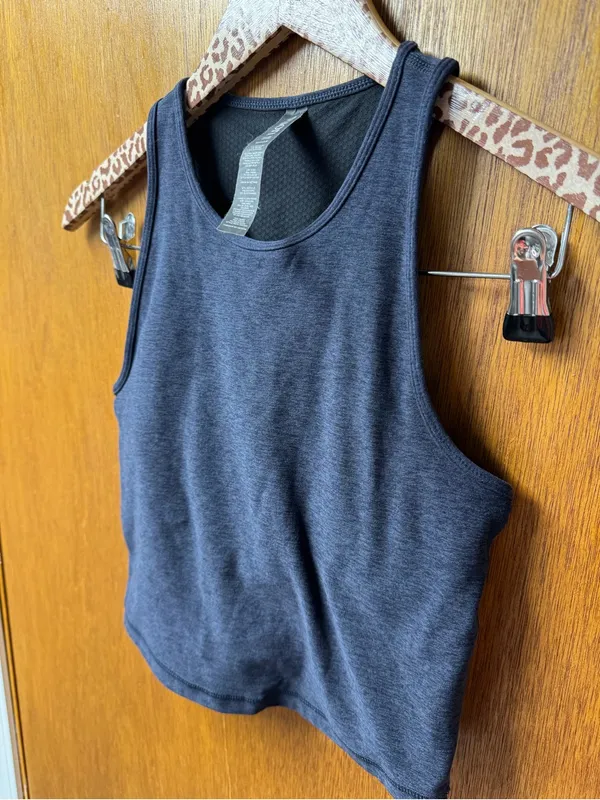 Vuori Womens Elevation Plyo Racerback Tank Top Midnight Heather Navy Blue Small - Image 8