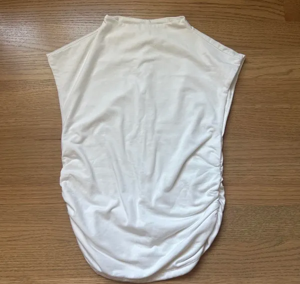 White Abercrombie Top - Image 2